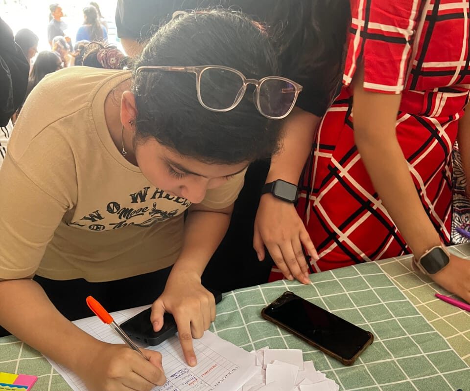 760d8f49-66c5-4fff-9f4d-ffed8e382679 - Saniya Fatima